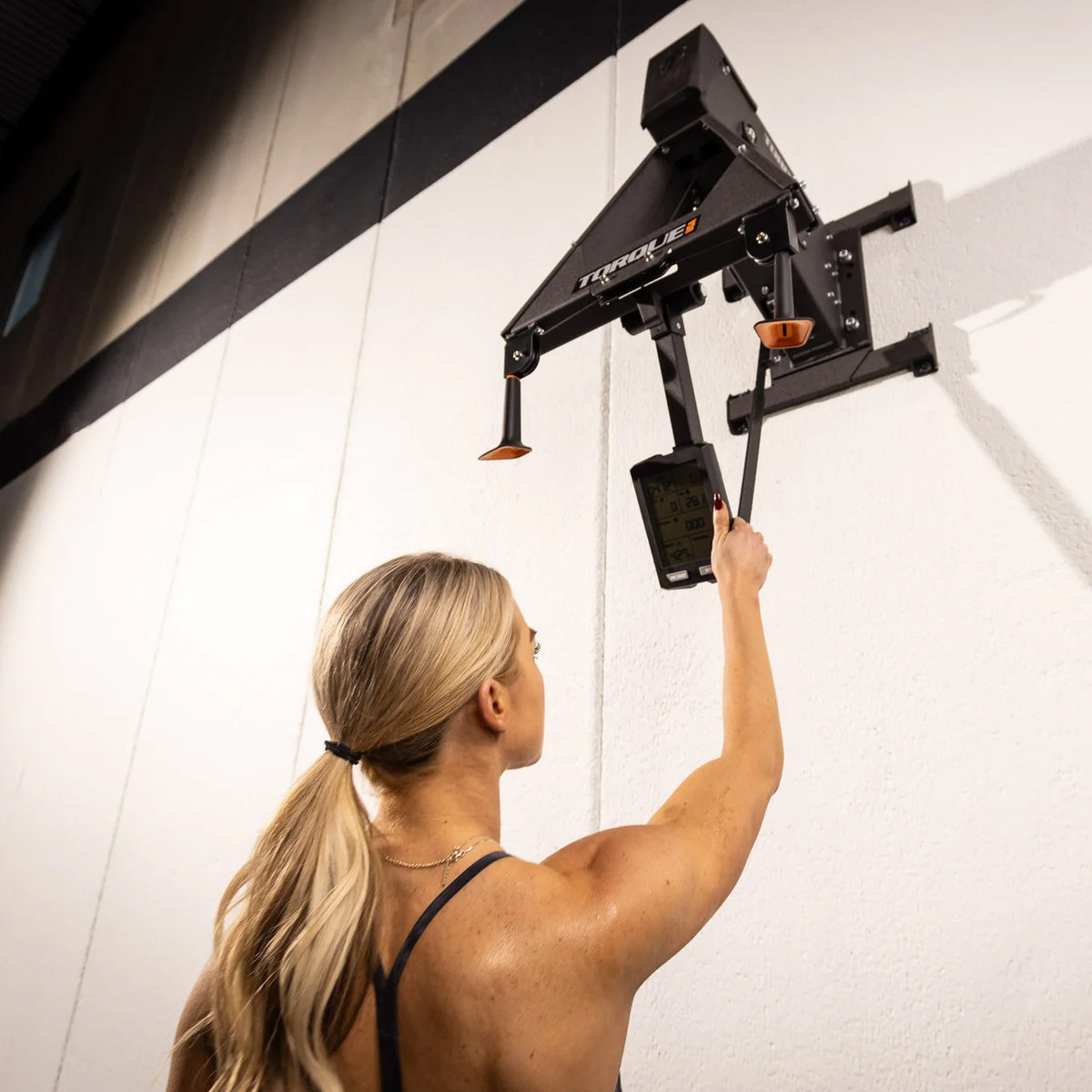 Torque Wall Mount Bracket for Relentless Ripper/ Rope
