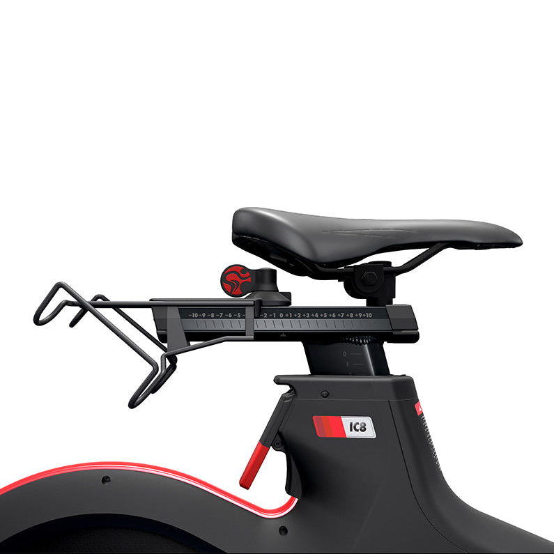 ICG_IndoorCycle_2019-LF-DUMBBELLHOLDER-EMPTY_W_00004