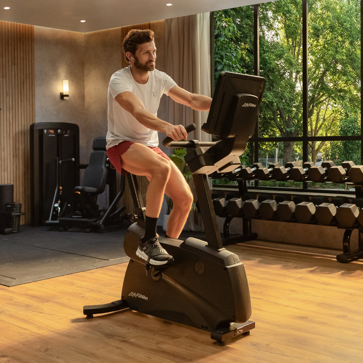Life Fitness Atmos Upright Bike SL Console